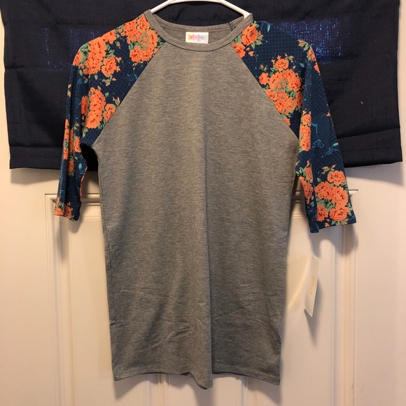 LuLaRoe Other - 🦄 LuLaRoe Bambi Sloan Top